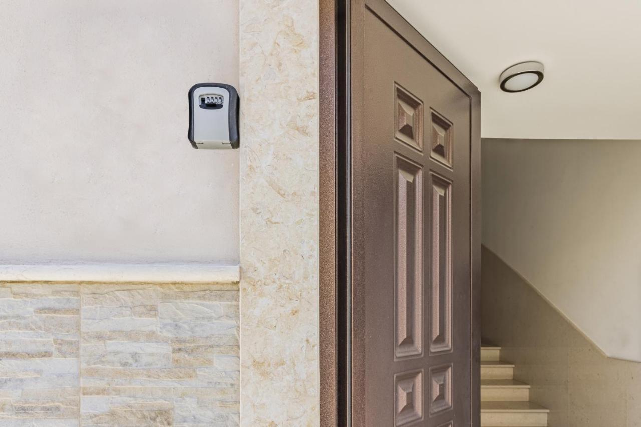 Cafiero Apartment Bari Exterior photo
